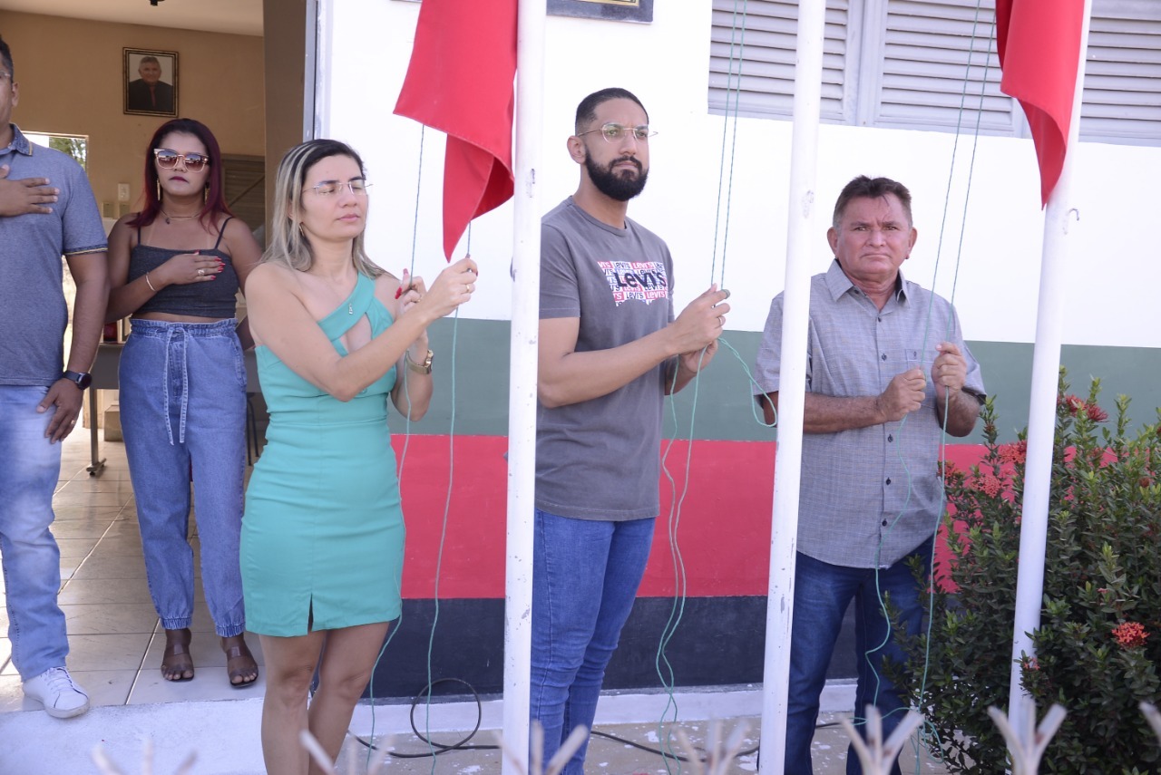 Civilidade: Poder Legislativo se faz presente no desfile Cívico de 7 de setembro em Cacimba de Areia